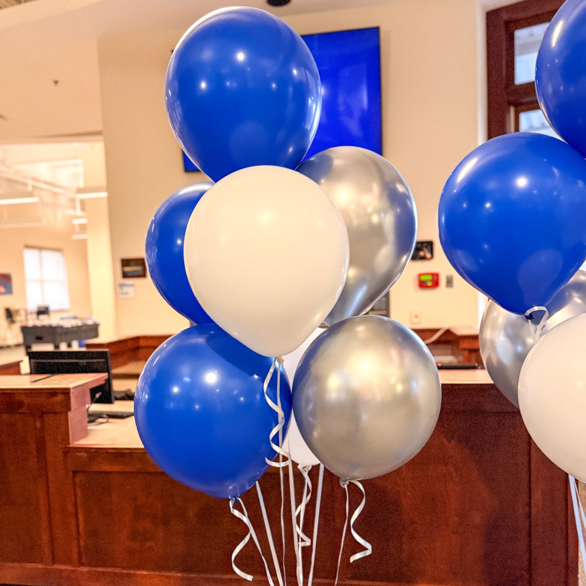 Latex helium bouquet of premium balloons